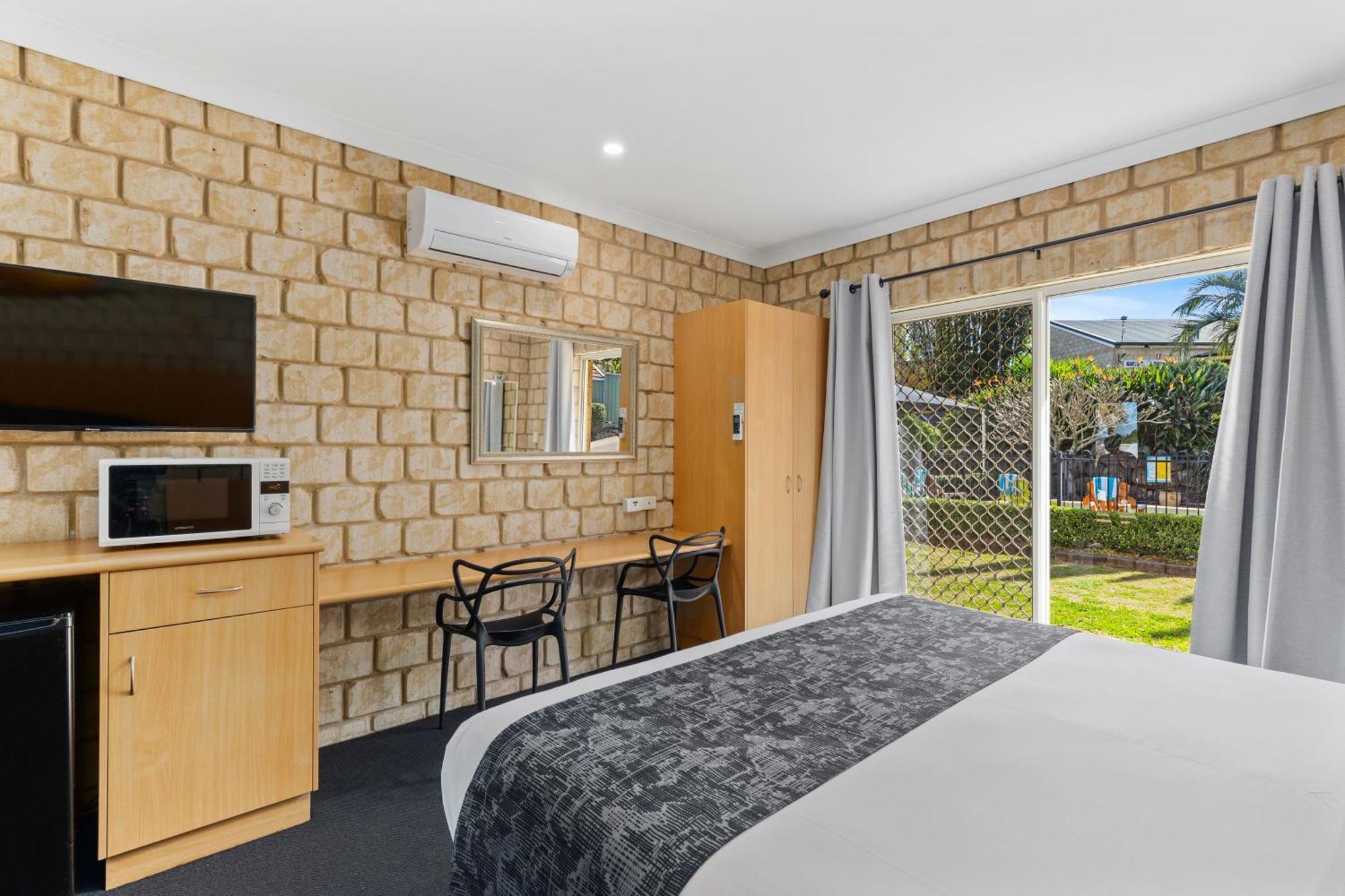 Great Divide Motor Inn Тувумба Экстерьер фото